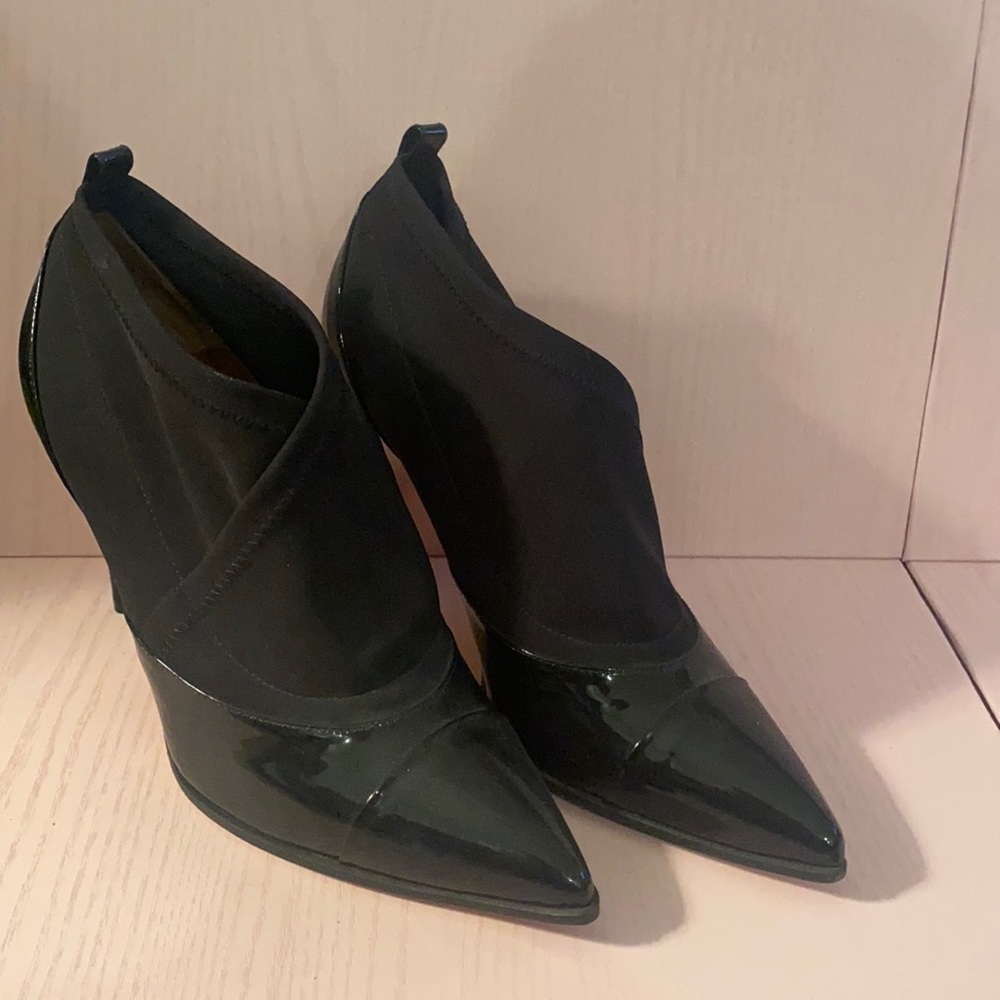 NEVER WORN Reed Krakoff Patent and Neoprene Booties 100mm